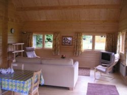 Pine Lodge West living room